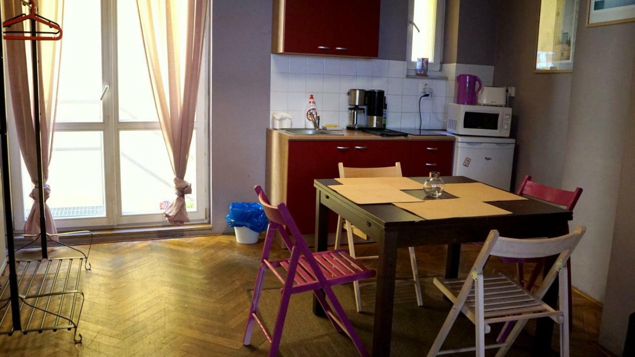 Funci Dancing 6 Apartment Praha Exteriér fotografie