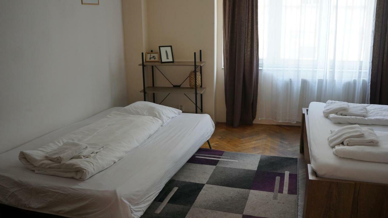 Funci Dancing 6 Apartment Praha Exteriér fotografie
